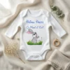 bdy-pas-00009-maneca-lunga Body bebelus personalizat Primul meu Paste - Iepuras albastru maneca lunga