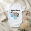 Body bebelus personalizat Primul Paste in 3 - varianta maneca scurta