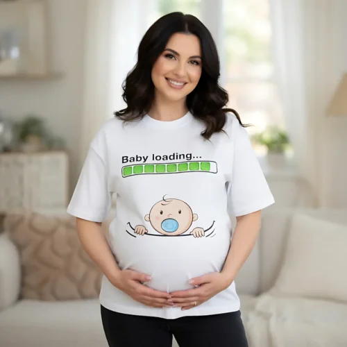tricou-gravida-baby-loading tricou gravidă Baby loading cu bară verde și bebeluș cu suzetă pe burtica de gravidă